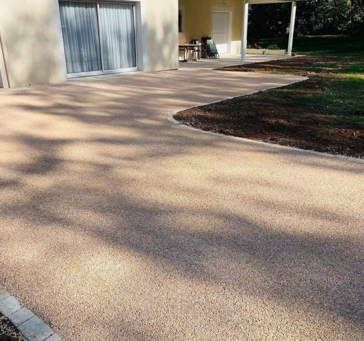 Aménagement allée près de Fumel