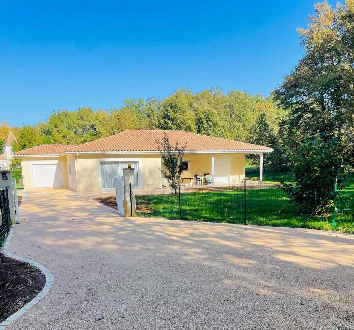 création d'allées Près de Fumel