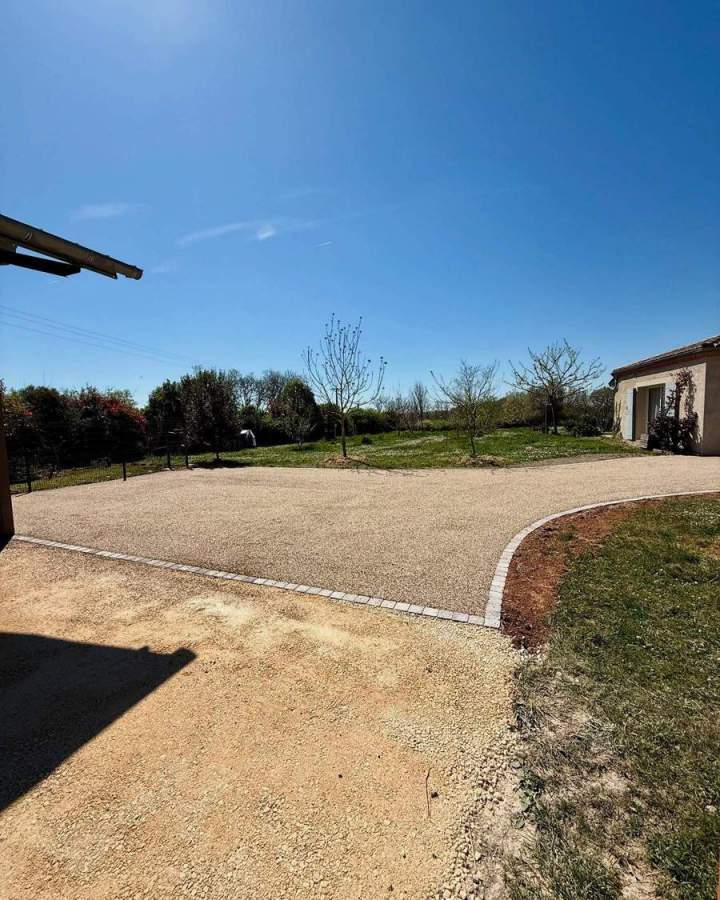 Aménagement d'allées Près de Fumel